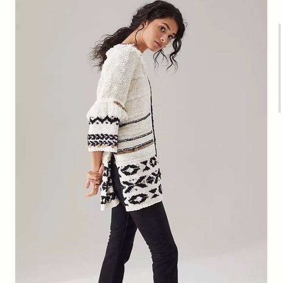 Anthropologie Sweaters - NWT Margot Fringed Poncho Sweater
